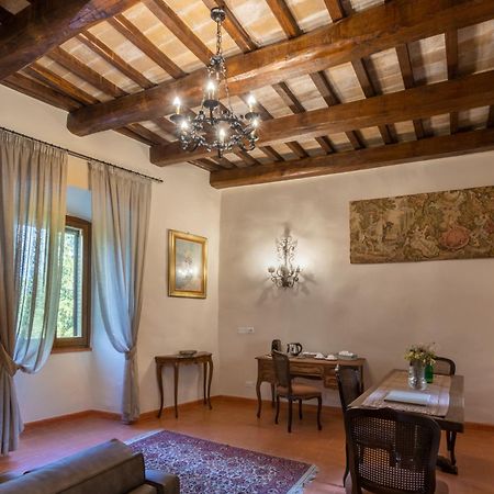 فندق Borgo Petroro تودي المظهر الخارجي الصورة