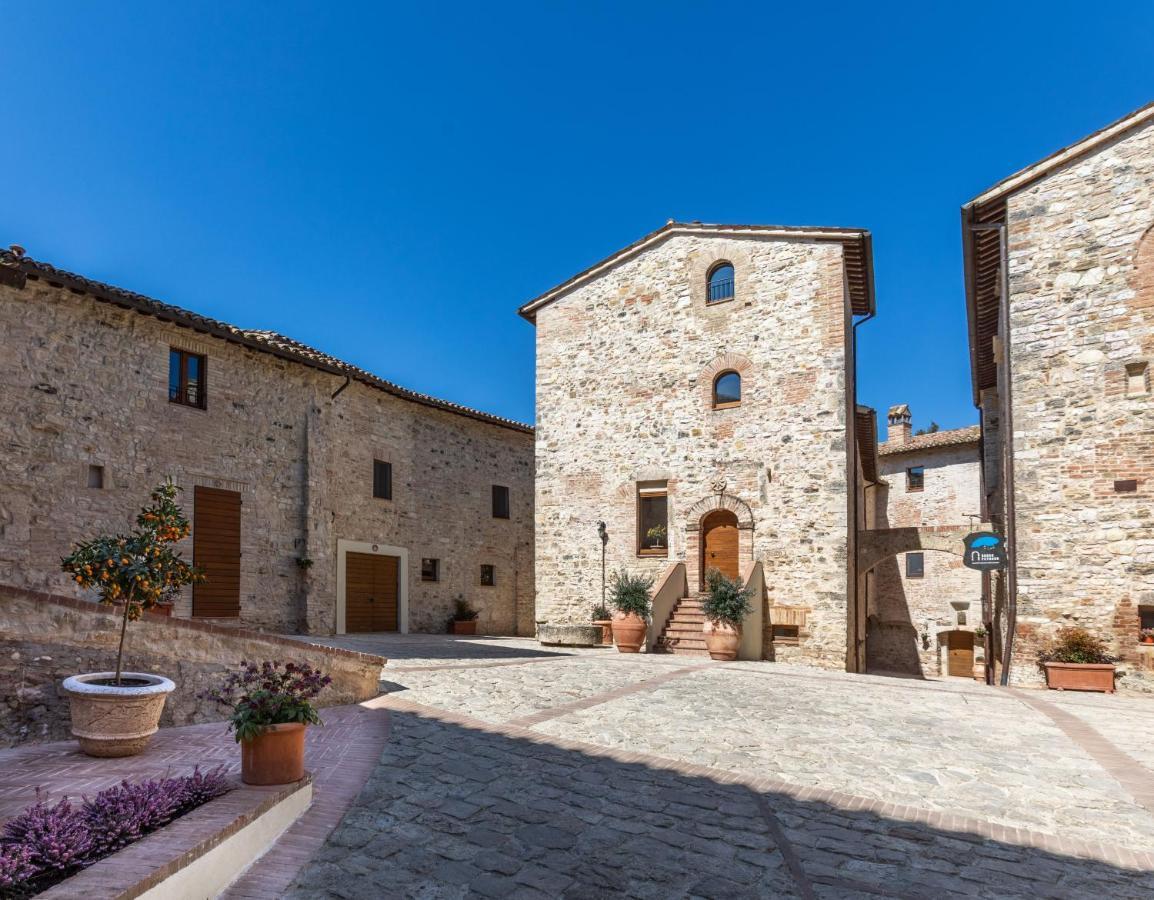 فندق Borgo Petroro تودي المظهر الخارجي الصورة